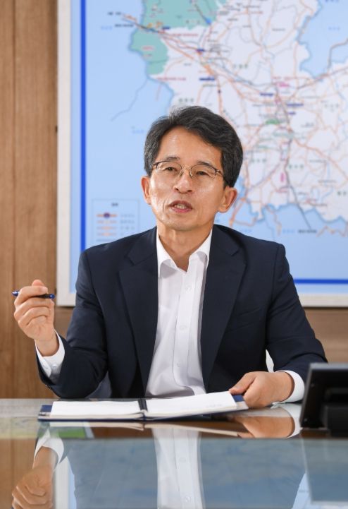 유정근 권한대행, 취임 직후 ‘현장 행정