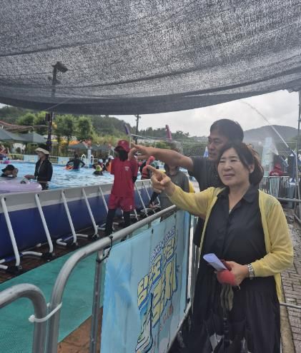 6년 만에 돌아온 당항포 물놀이장… 김향숙 의원 현장 점검
