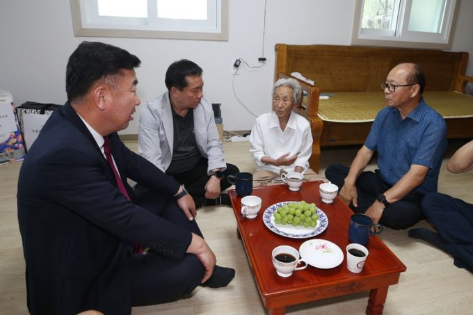 광복 제80주년 맞아 독립유공자 가정 위문