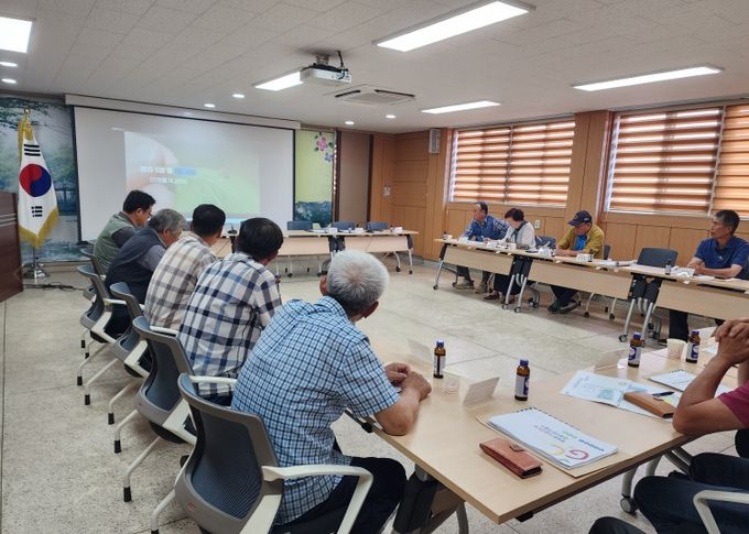 마을 이장 대상 감염병 예방 역량 강화 교육