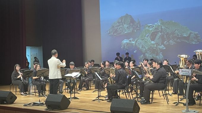 경북교육청 광복80주년 울릉도 초청 음악회