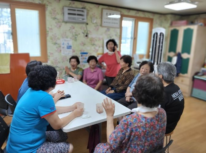 김해시, 경로당 행복식탁 지원사업 확대