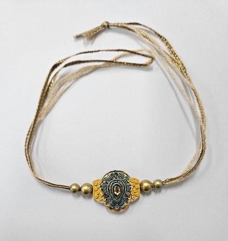 라크샤 반단 축제의 상징인 라키