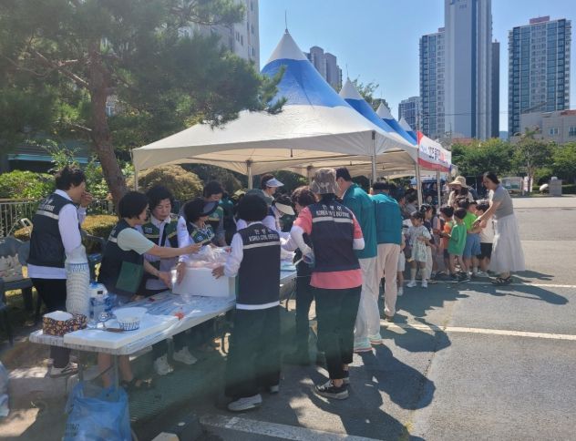 을지연습 실제훈련에 과일화채 제공