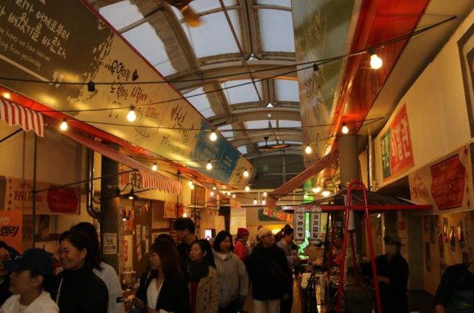 진주시상권활성화재단, 중앙시장 청년몰서 ‘호프 1884’ 재개장