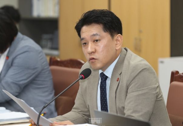 제주도의회 한권 의원