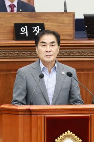 창원시의회 서명일 의원“미끄럼 방지 페인트, 더 미끄러워”