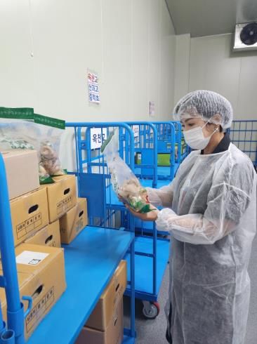 옥천교육지원청, 간부공무원 학교급식 현장방문 사진