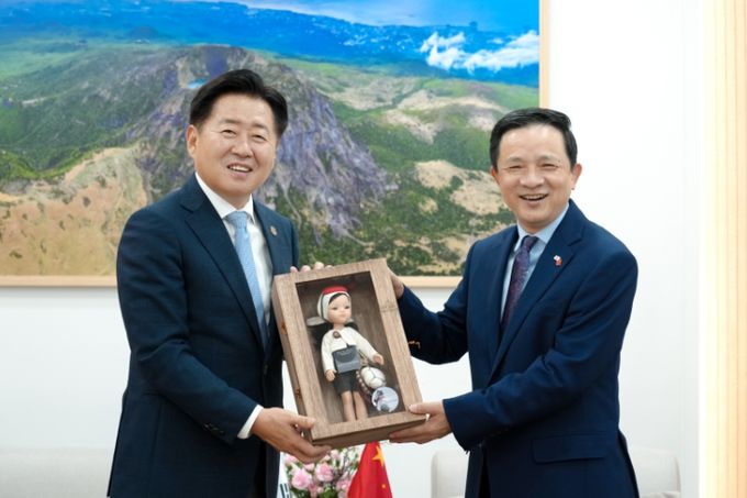 오영훈 지사와 다이빙 주한중국대사