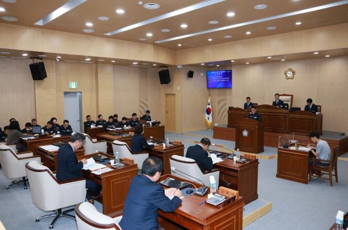 청송군의회, 제284회 임시회 개최