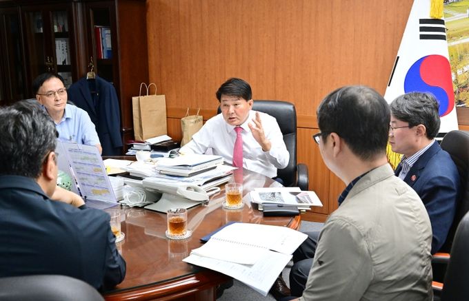 이성룡 의장, 구삼호교 붕괴 현장 방문 및 시 관계부서 간담회