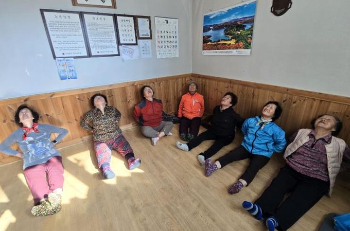 무주군, 어르신들 건강 챙기기 앞장 ‘찾아가는 경로당 노인건강관리 지원’ 눈길