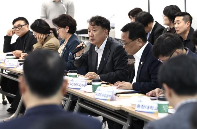 K-유학생 2만명 유치 계획수립 간담회