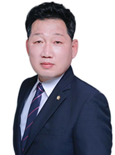 부산시의회 박희용 의원, ‘반쪽자리 돌봄·부족한 처우개선’ 한꺼번에 짚다