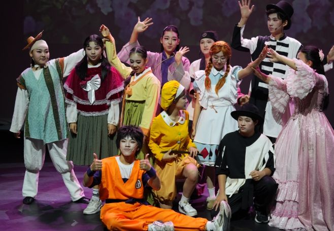 <중고등부 공연 사진>