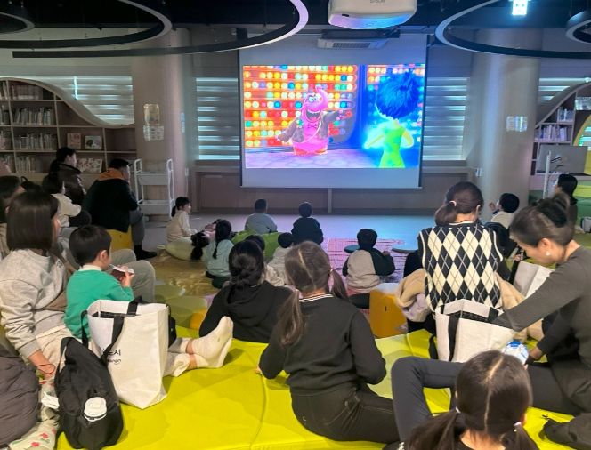 한국신발관과 함께하는 ‘들락날락 가족영화관’ 운영