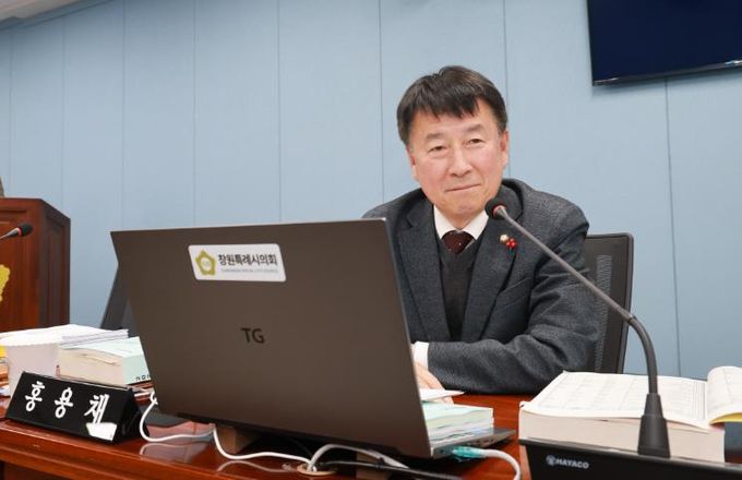 창원시의회 홍용재 의원, 창원 미래 먹거리 사업 예산 점검