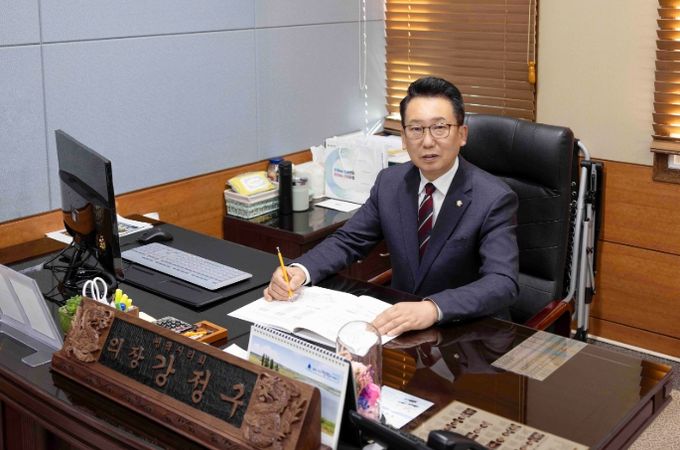 강정구 평택시의회 의장