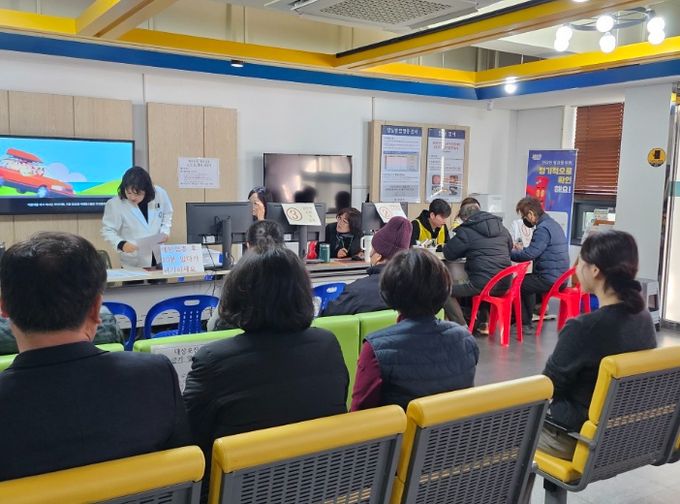 , 예방접종 55세 이상으로 확대하여 1월 14일부터 시행