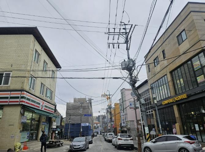 청주시, 서원대 후문 먹자골목 전선 지중화한다