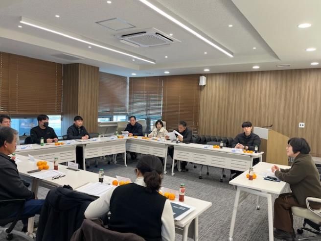 완주군, 친환경 농자재 3만여 톤 공급