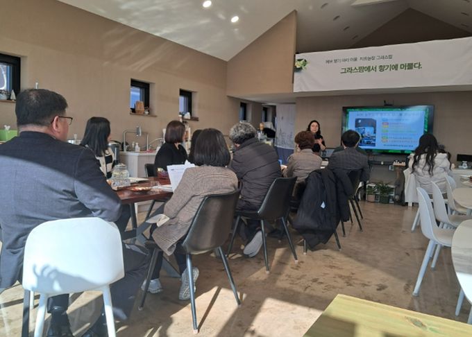 전북자치도, 완주 농촌돌봄농장 방문… 농업으로 실천하는 돌봄 현장 점검