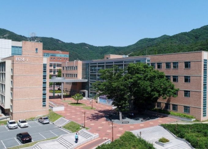 화합물반도체센터 전경