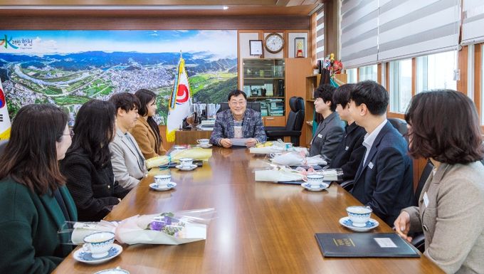 합천군 민원업무 우수공무원 간담회 개최