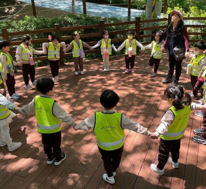 창원특례시 산림휴양과, 유아숲체험원 교육 프로그램 운영
