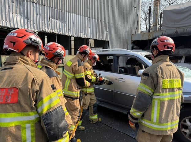 폐차장 활용 실전형 교통사고 대응 훈련