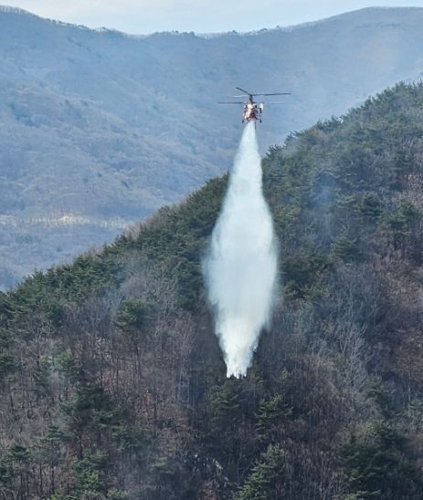 산청군 단성면 청계리 산불 진화