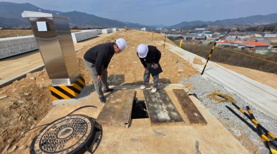 장수군, 임대형 스마트팜 해빙기·여름철 대비 종합점검 실시