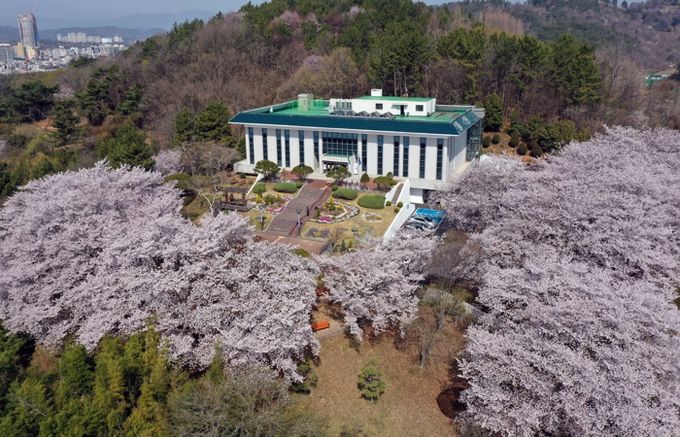 진주시립도서관, ‘시민참여형 문화 플랫폼’ 자리매김