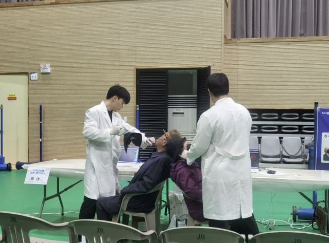 충주시, ‘농촌 왕진버스’로 찾아가는 의료서비스 제공