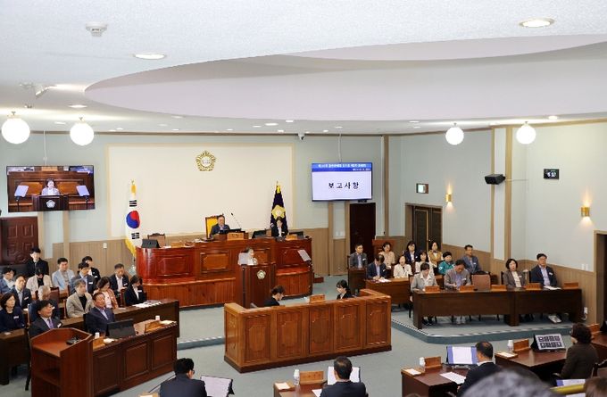 제319회 임시회 제2차 본회의_전경